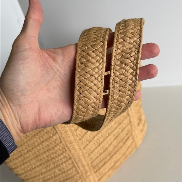 Draper James Straw Bag with Navy Lining - Picture 7 of 16